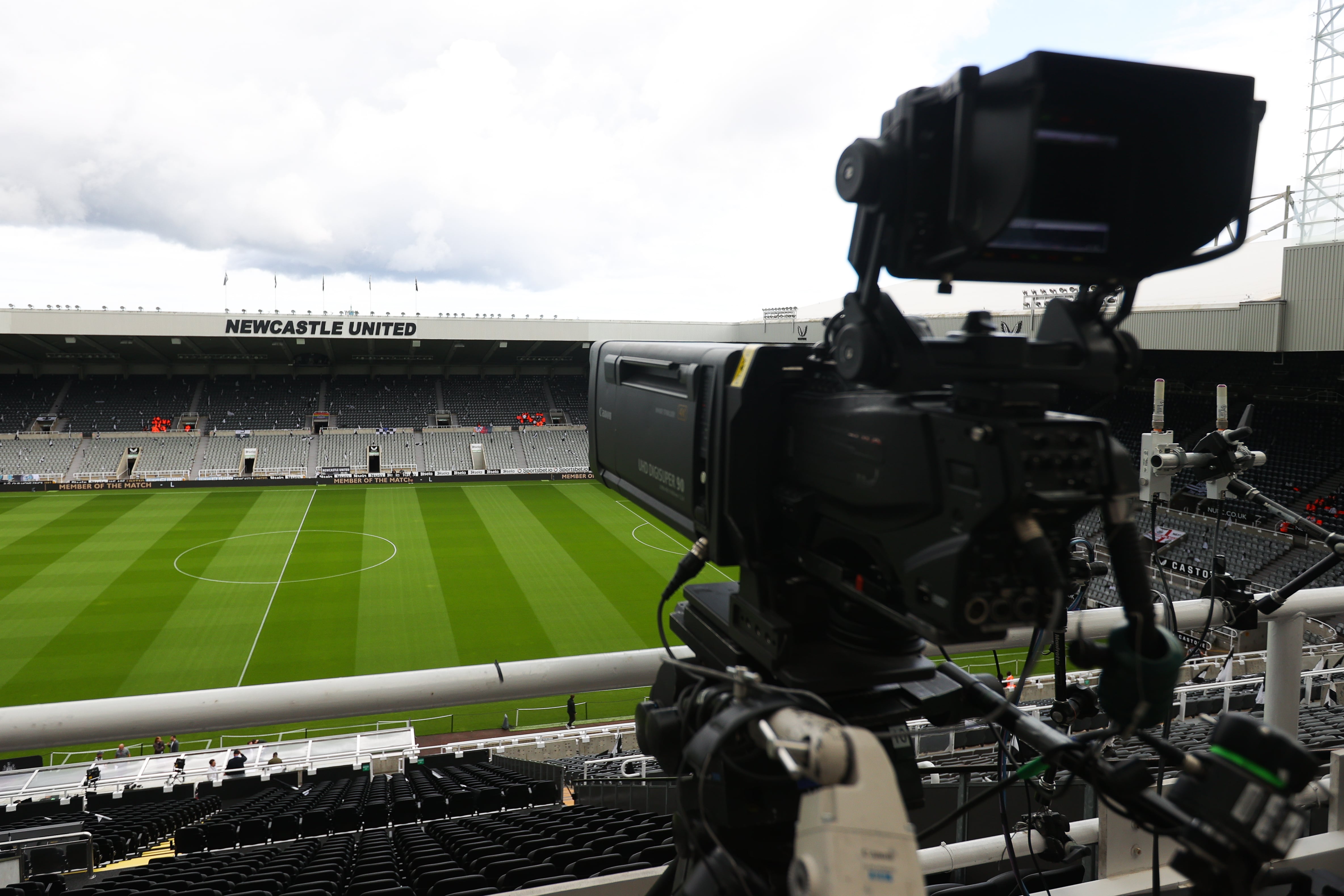 Newcastle United v Liverpool FC - Premier League