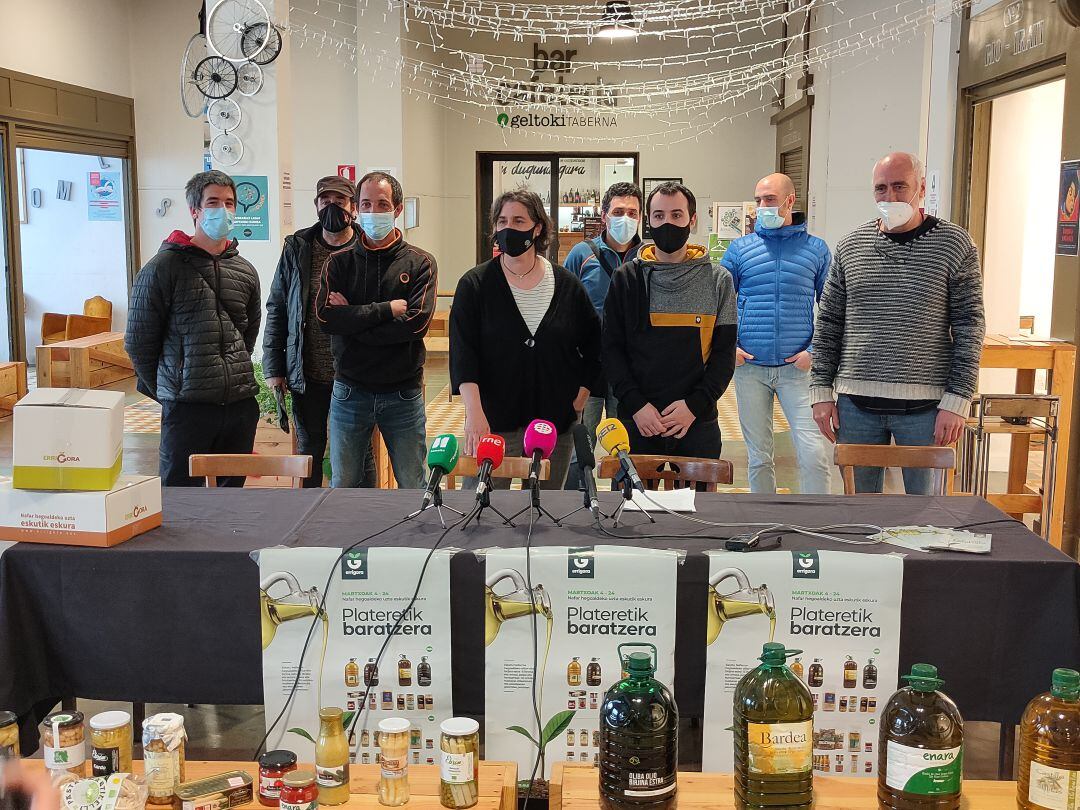 Productores de Navarra en la presentación de la campaña.
