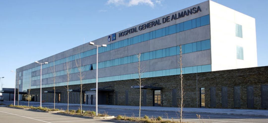 El SESCAM activó un Plan de Respuesta en el Hospital de Almansa e instaló equipos de apoyo para devolver las comunicaciones al Hospital