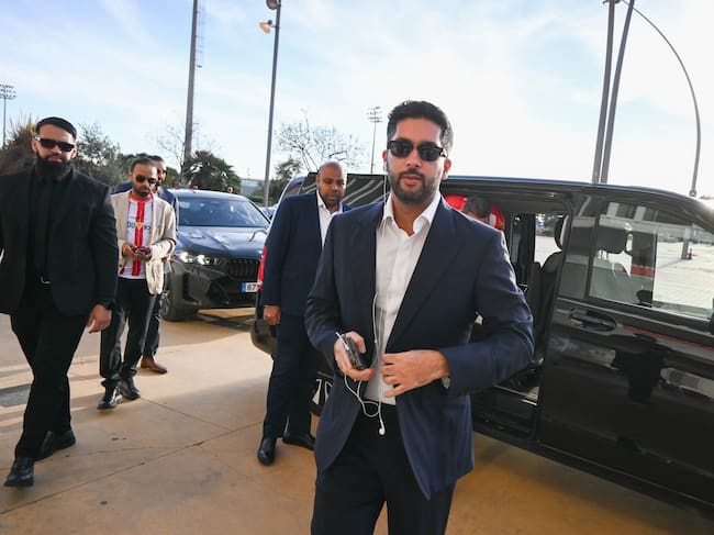 El presidente del Almería abrió y cerró el Mediterráneo.