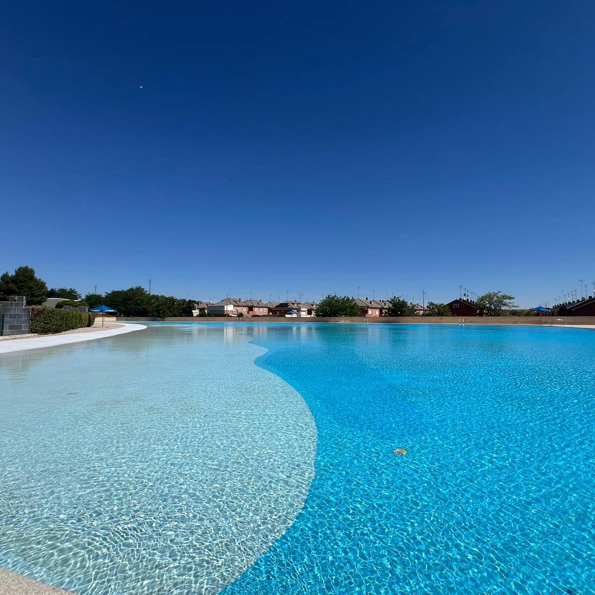 Parla rebaja los precios de sus piscinas y los iguala para empadronados y no empadronados