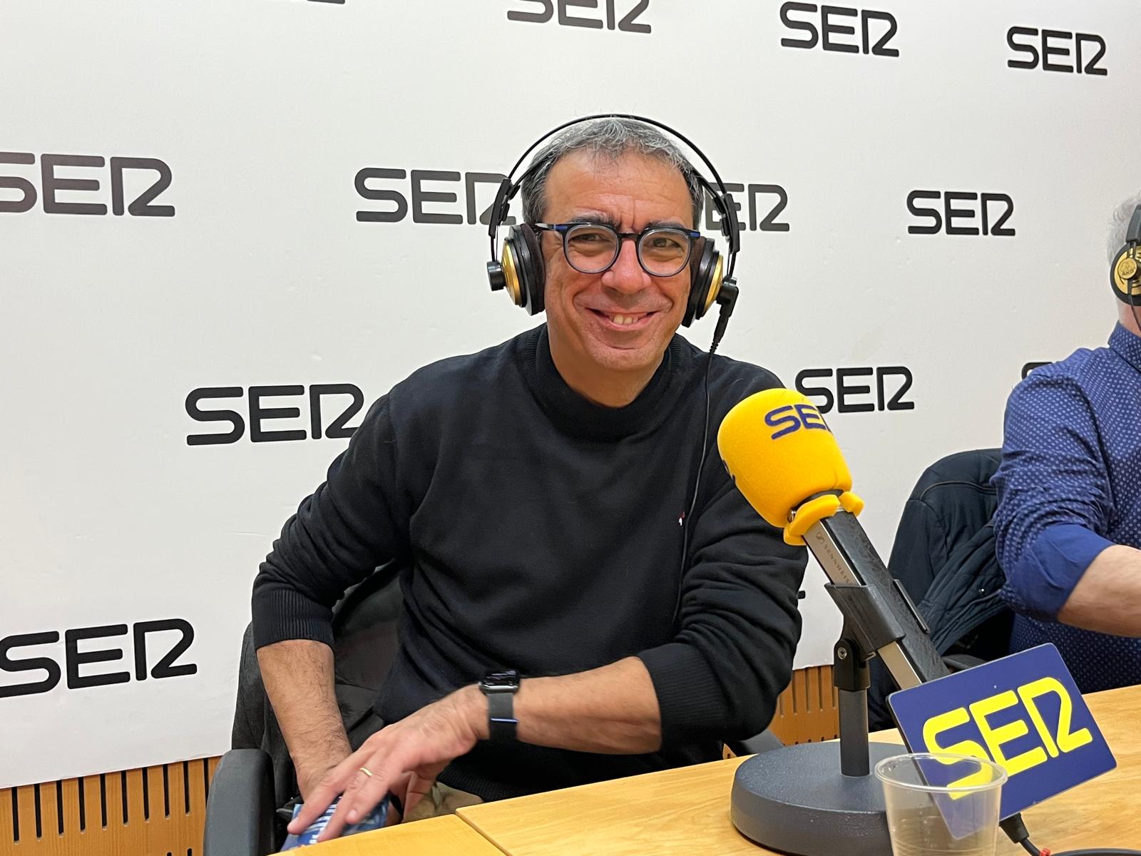 José Manuel López Nicolás, divulgador científico