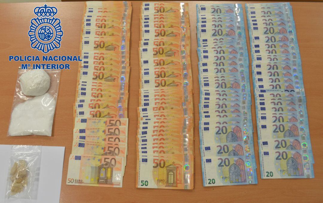 Imagen de parte del material incautado