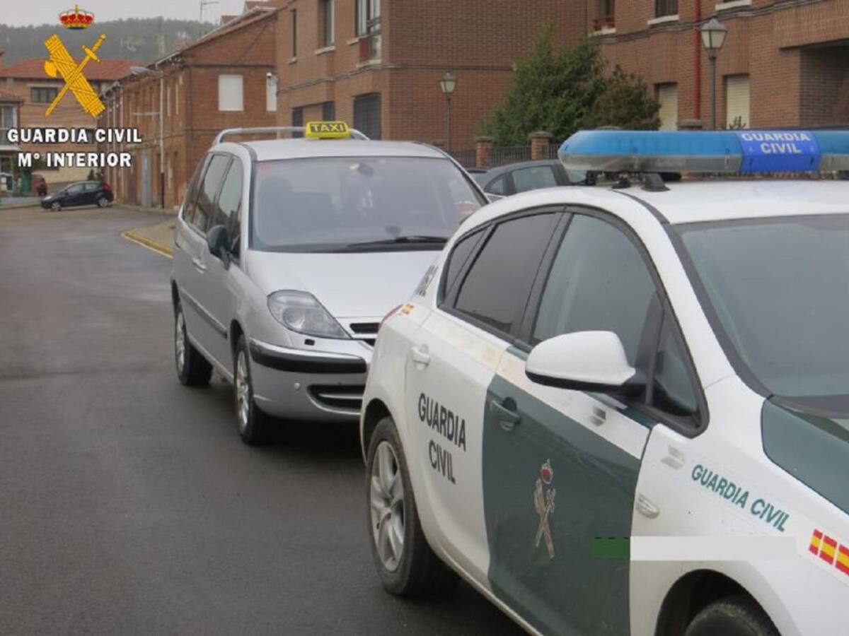 La Guardia Civil desmantela en Palencia un punto de venta de drogas en un club de alterne