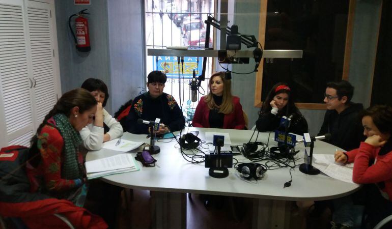 Momento de la presentación, en nuestros estudios