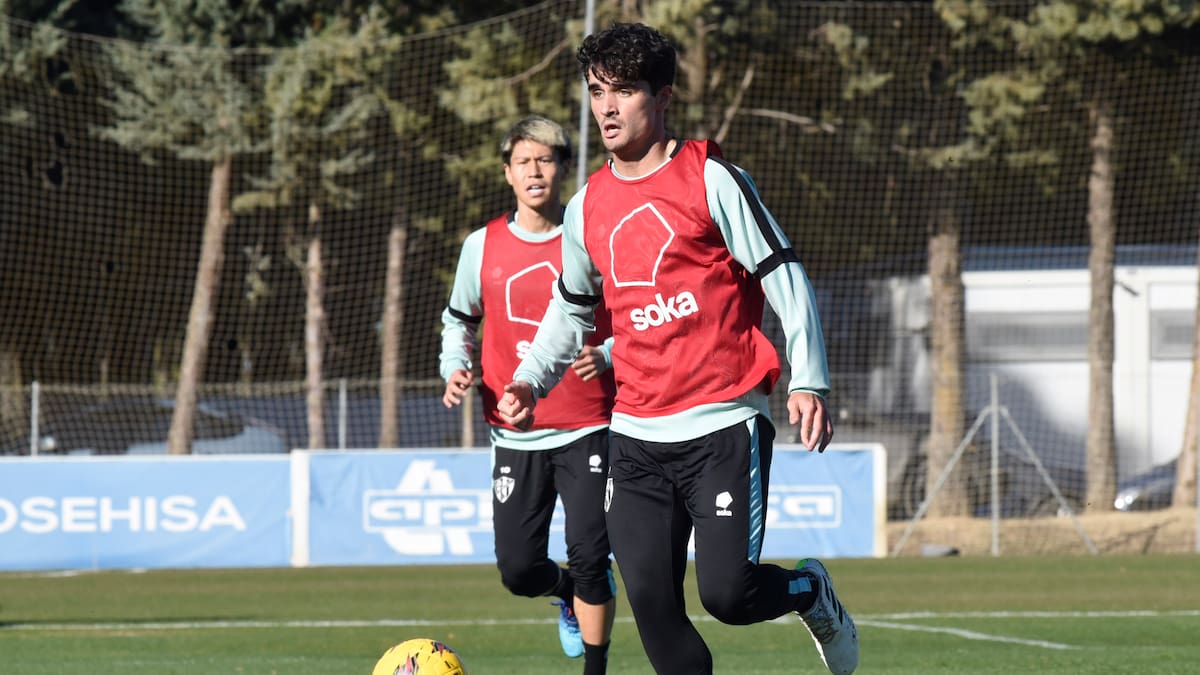 Javi Mier analiza el partido ante el Andorra