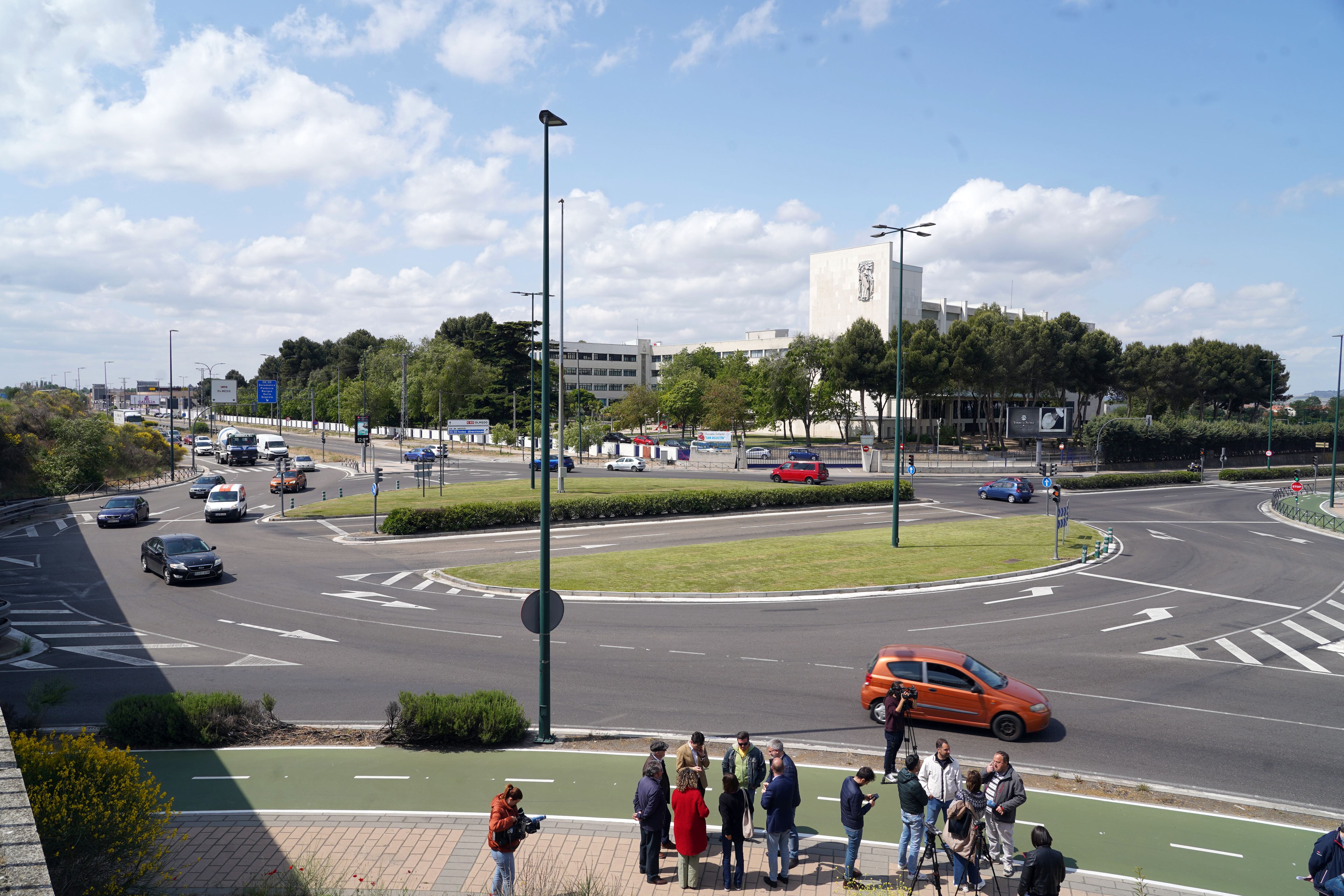 El candidato socialista a la reelección en Valladolid presenta una propuesta sobre infraestructuras incluida en el programa electoral