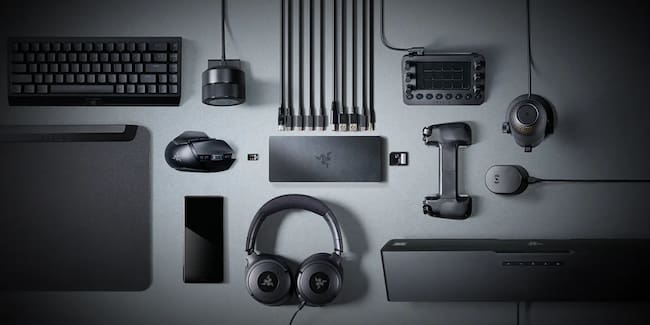 El dock tiene puertos para conectar todo lo que se te venga a la mente.