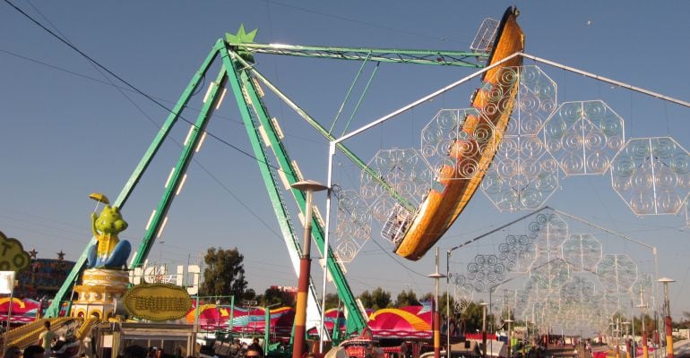 Zona de atracciones en la edición pasada de la feria de Jaén.