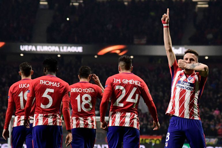 Saúl celebra un gol en el partido de ida ante el Lokomotiv.