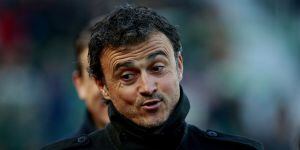 Barcelona's coach Luis Enrique smiles before the Spanish league football match Elche FC vs FC Barcelona at the Martinez Valero stadium in Elche on January 24, 2015. AFP PHOTO / JOSE JORDAN