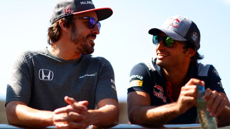 Fernando Alonso y Carlos Sainz, los dos pilotos españoles de Fórmula 1.