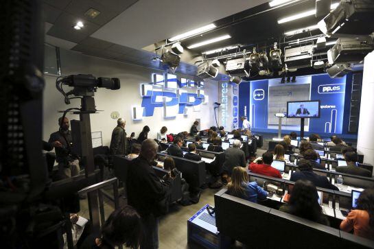 La sala desde donde los periodistas han seguido la intervención de Rajoy