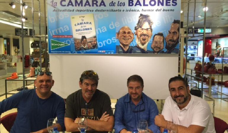 De izquierda a derecha, Luis Lara, José Guerrero 'Yuyu', Fran Ronquillo y Bienvenido Sena