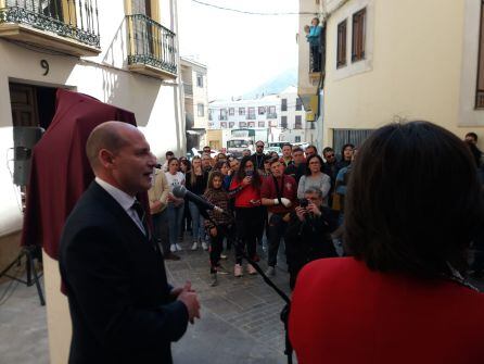 Momento de la intervención del alcalde, José Luis Hidalgo