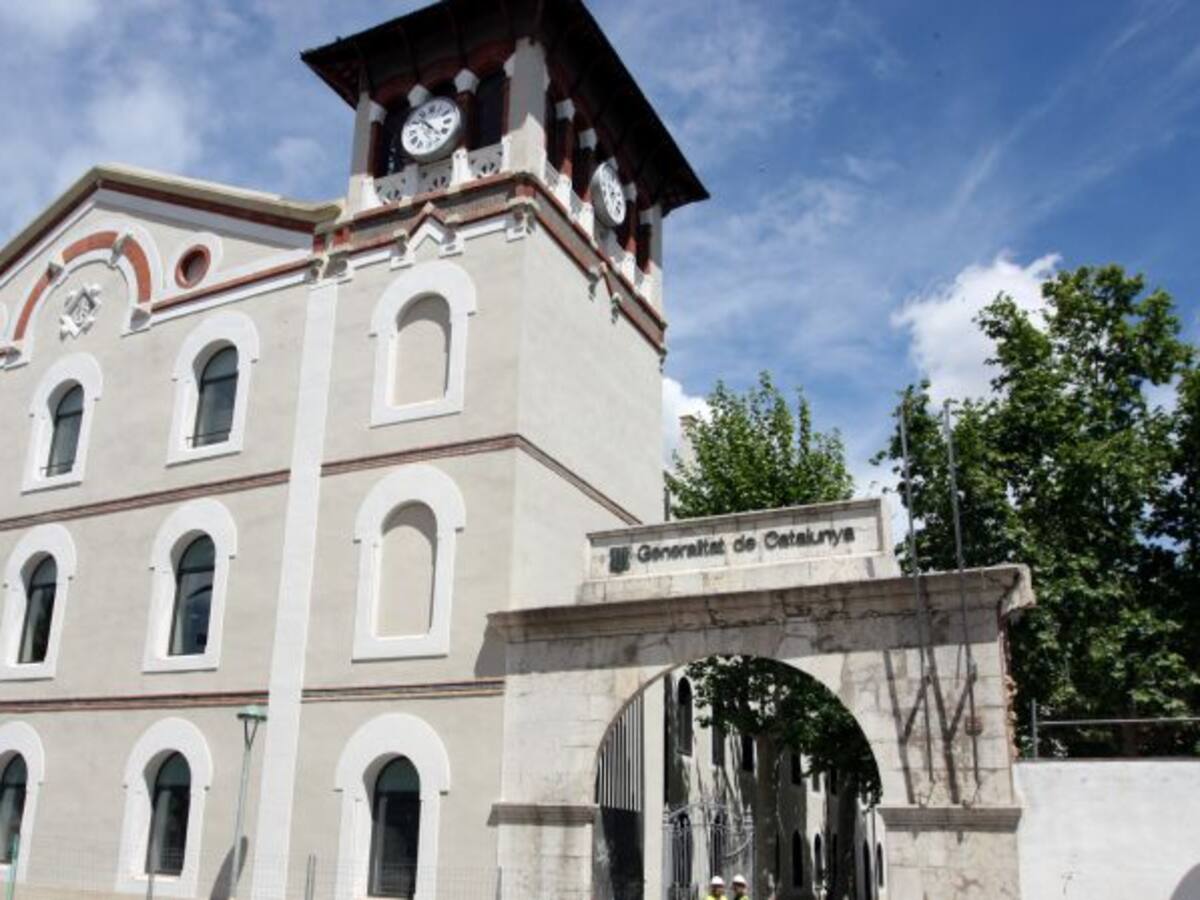 El Síndic demana al govern que es repensi l'ús de la 3a planta de l'EOI