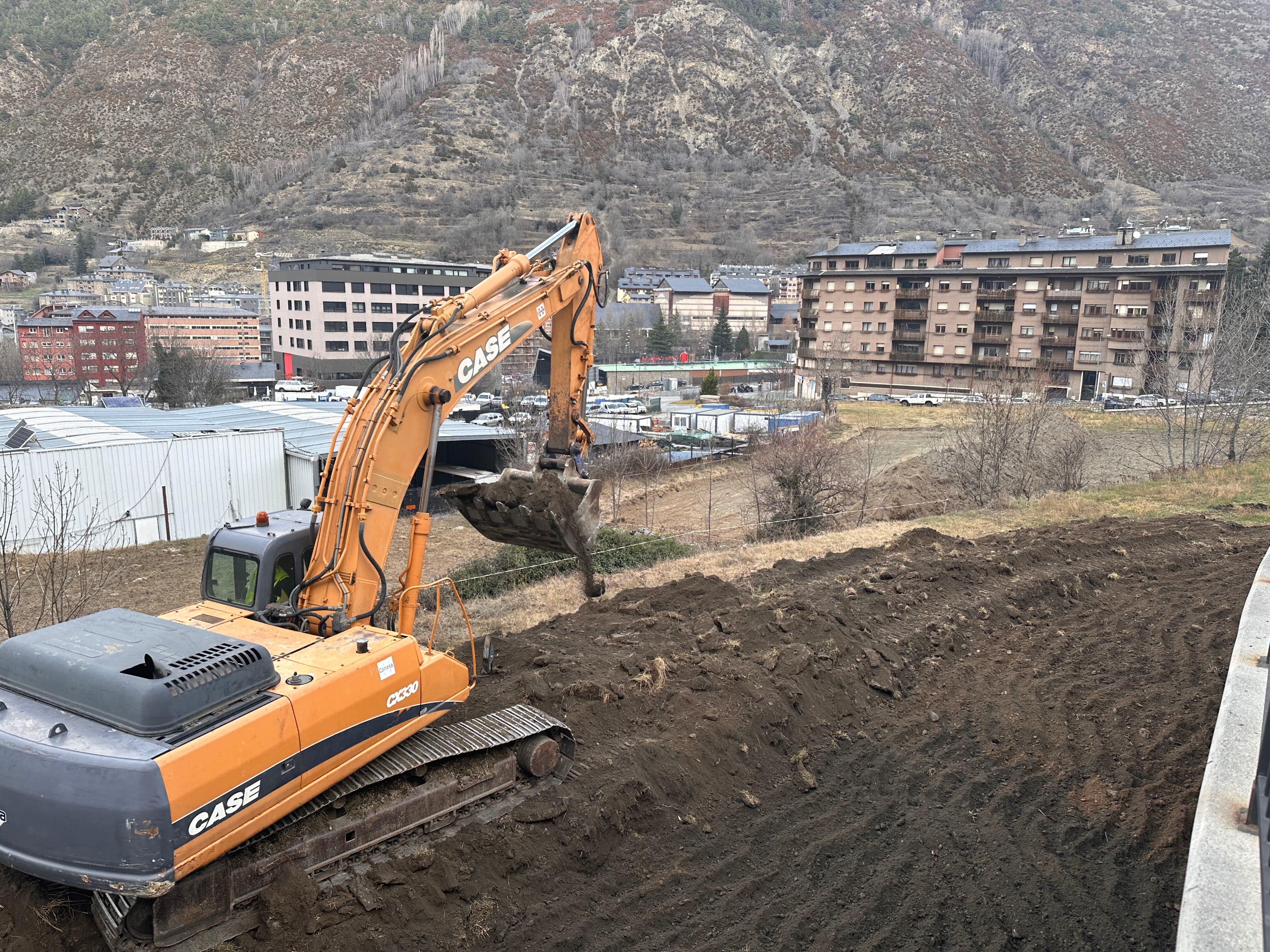 Inici de les obres de l'aparcament de la Terra de la Coma Llarga a Encamp