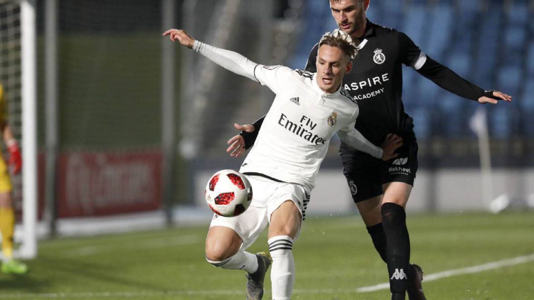 El nuevo jugador blanquiazul llega como cedido por el Real Madrid