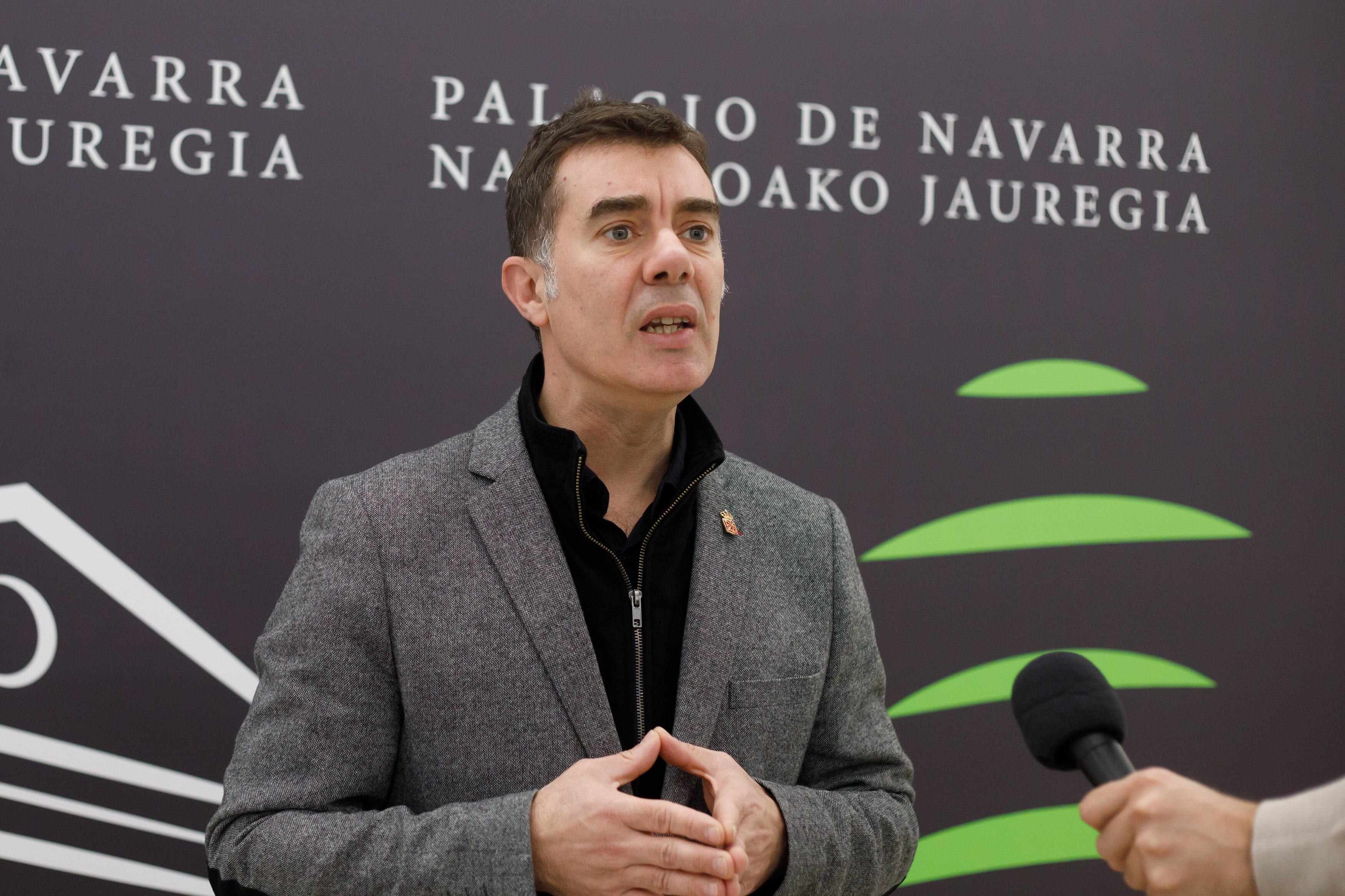 Eduardo Santos, consejero