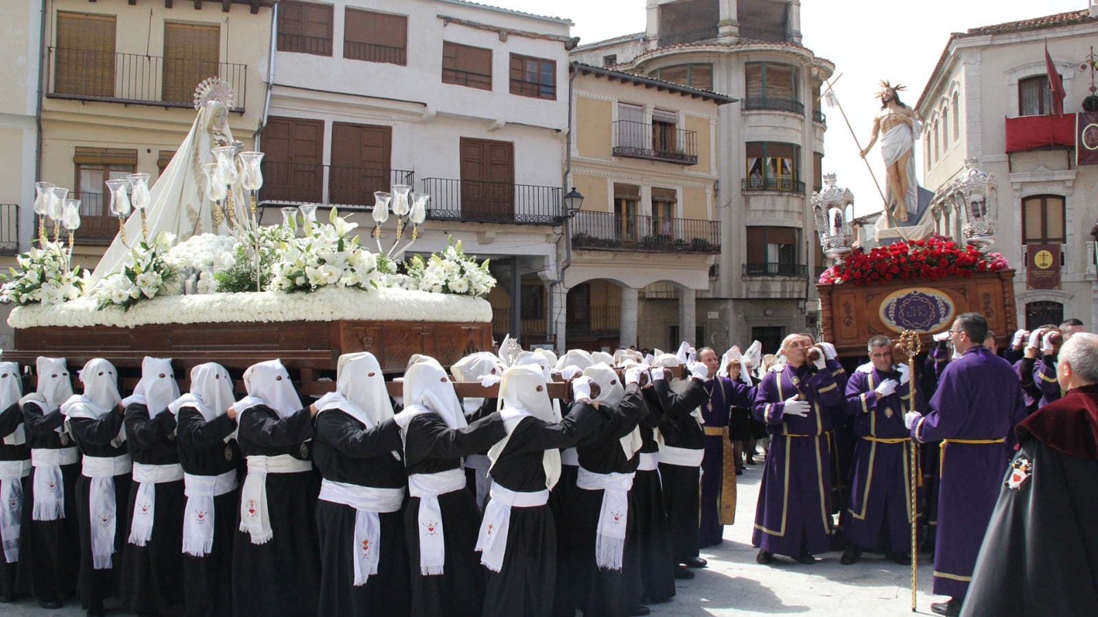 Procesión del Encuentro el Domingo de Ramos en Cuéllar