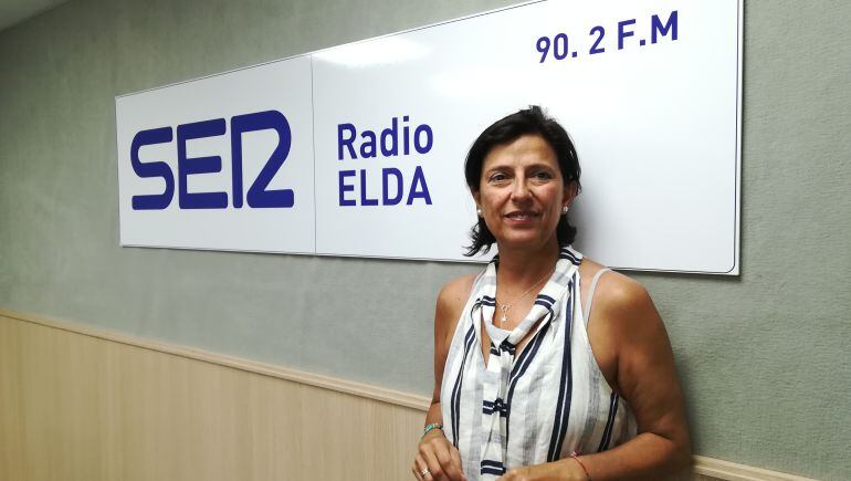 Pilar Cal`pena, edil de Urbanismo y Medio Ambiente, en Radio Elda SER 