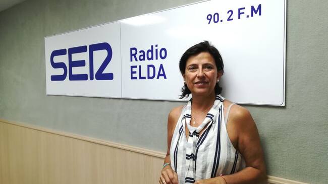 Pilar Cal`pena, edil de Urbanismo y Medio Ambiente, en Radio Elda SER