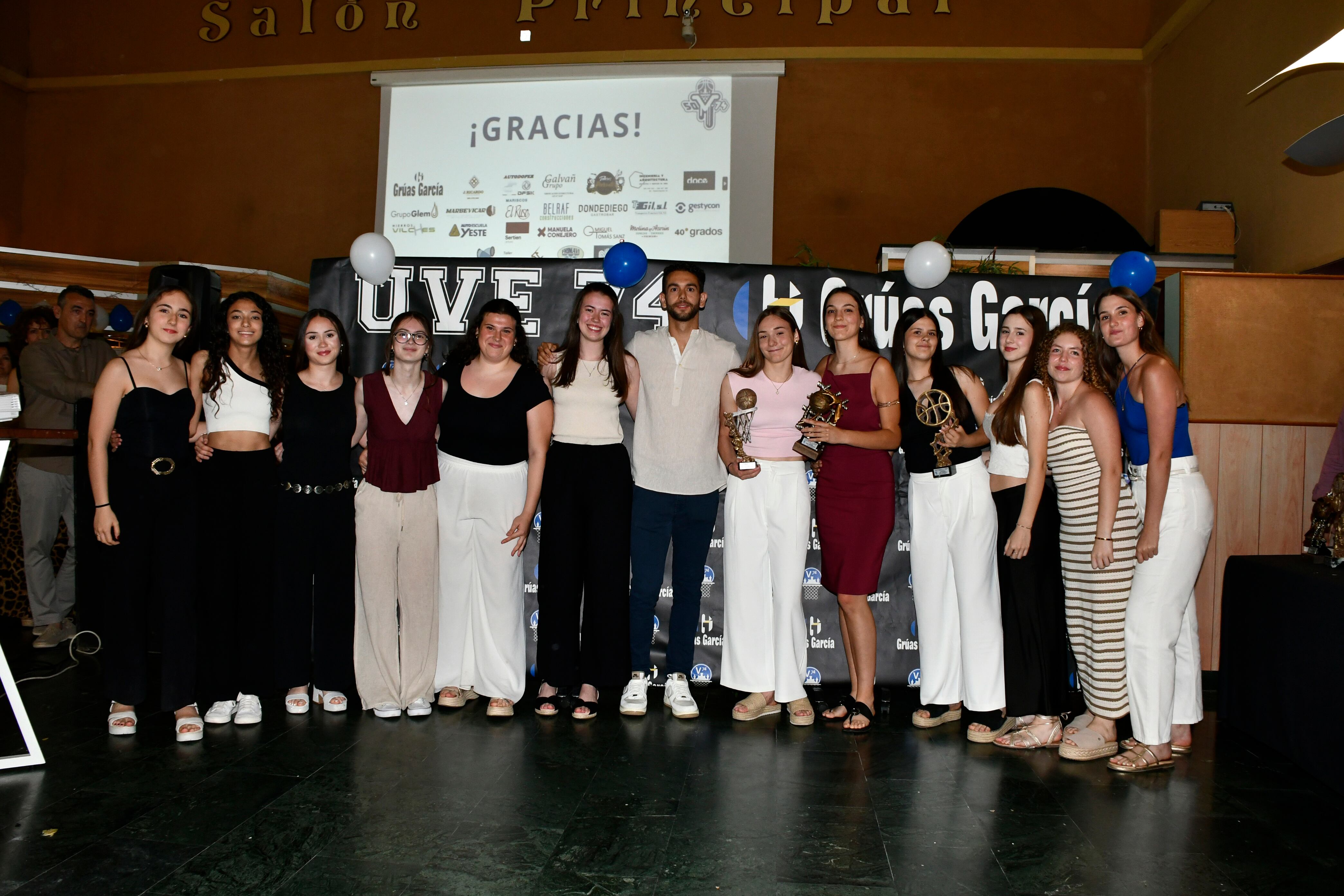 V-74 VILLENA Cadete Femenino“Dondediego Gastrobar”