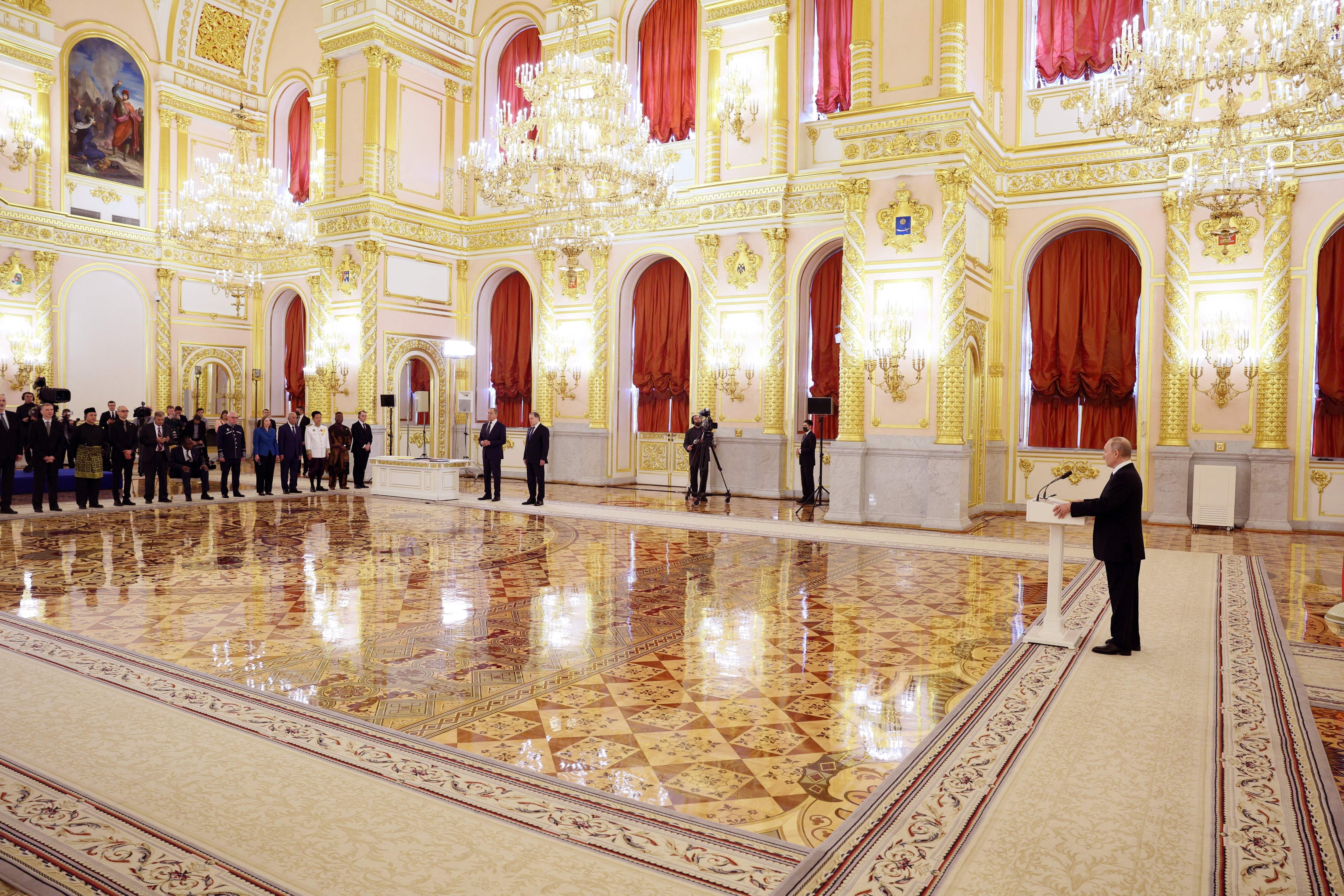 Discurso de Vladimir Putin a los nuevos embajadores en Rusia (Photo by GAVRIIL GRIGOROV/SPUTNIK/AFP via Getty Images)