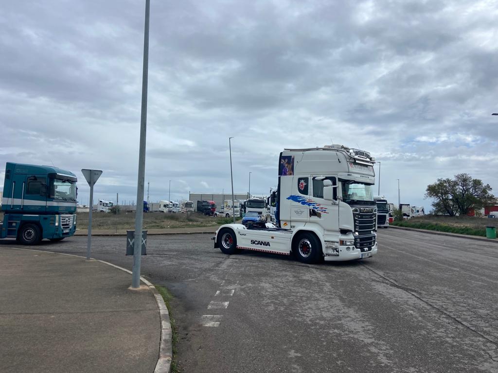 Imagen de la concentración de camiones en el Polígono Industrial de Daimiel (Ciudad Real)