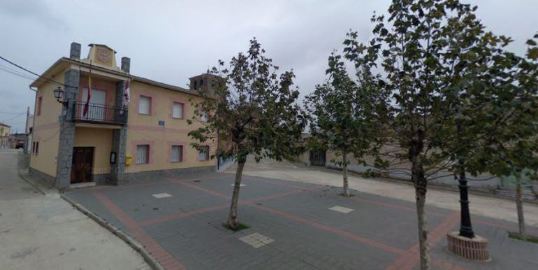 Fachada del Ayuntamiento de Codorniz