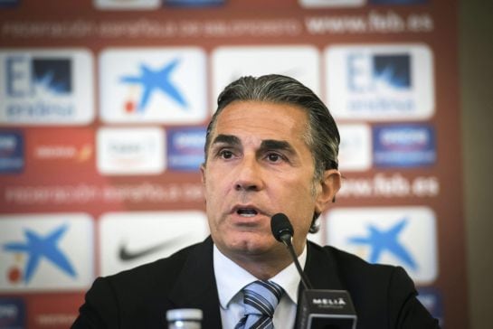 GRA220 MADRID,7/5/2015.- El italiano Sergio Scariolo, durante su presentación como seleccionador nacional de baloncesto. Scariolo ya estuvo al frente del combinado nacional entre los años 2009 y 2012, en los que conquistó dos medallas de oro en los Europe