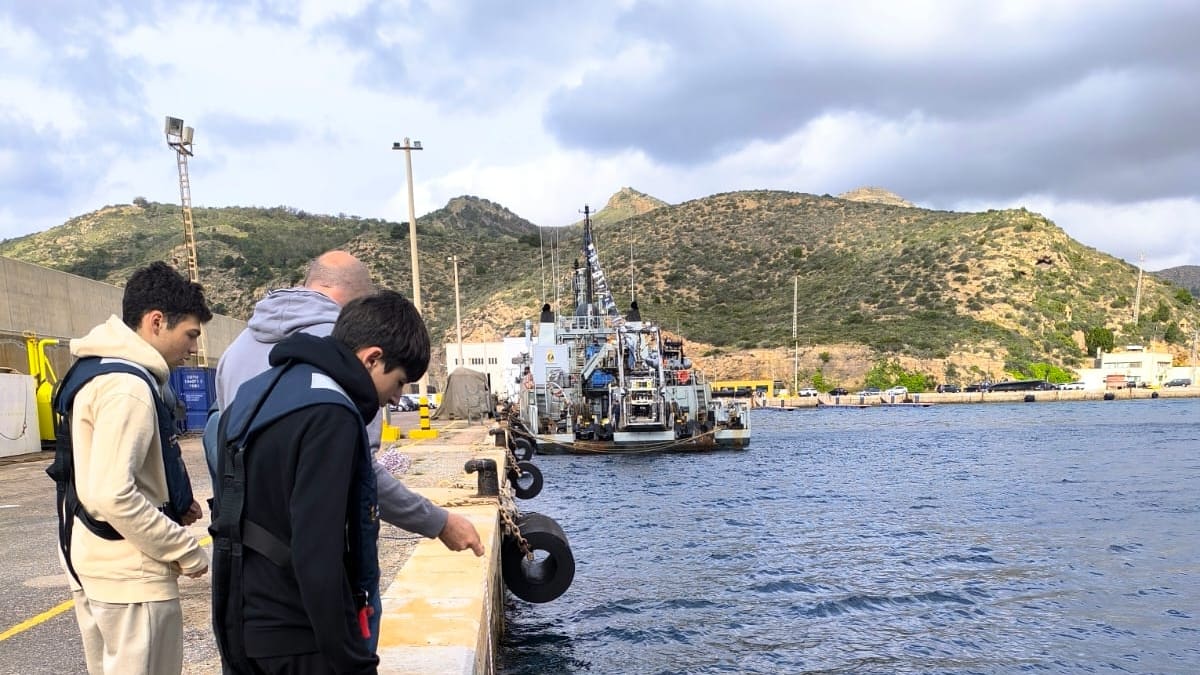 Conexión desde el Centro de Buceo de la Armada en Cartagena