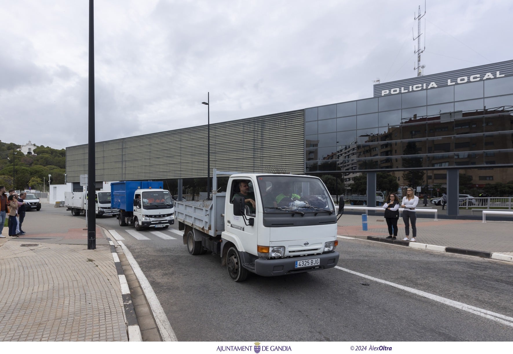 Convoy que envía el ayuntamiento de Gandía con ayuda para los municipios más afectados