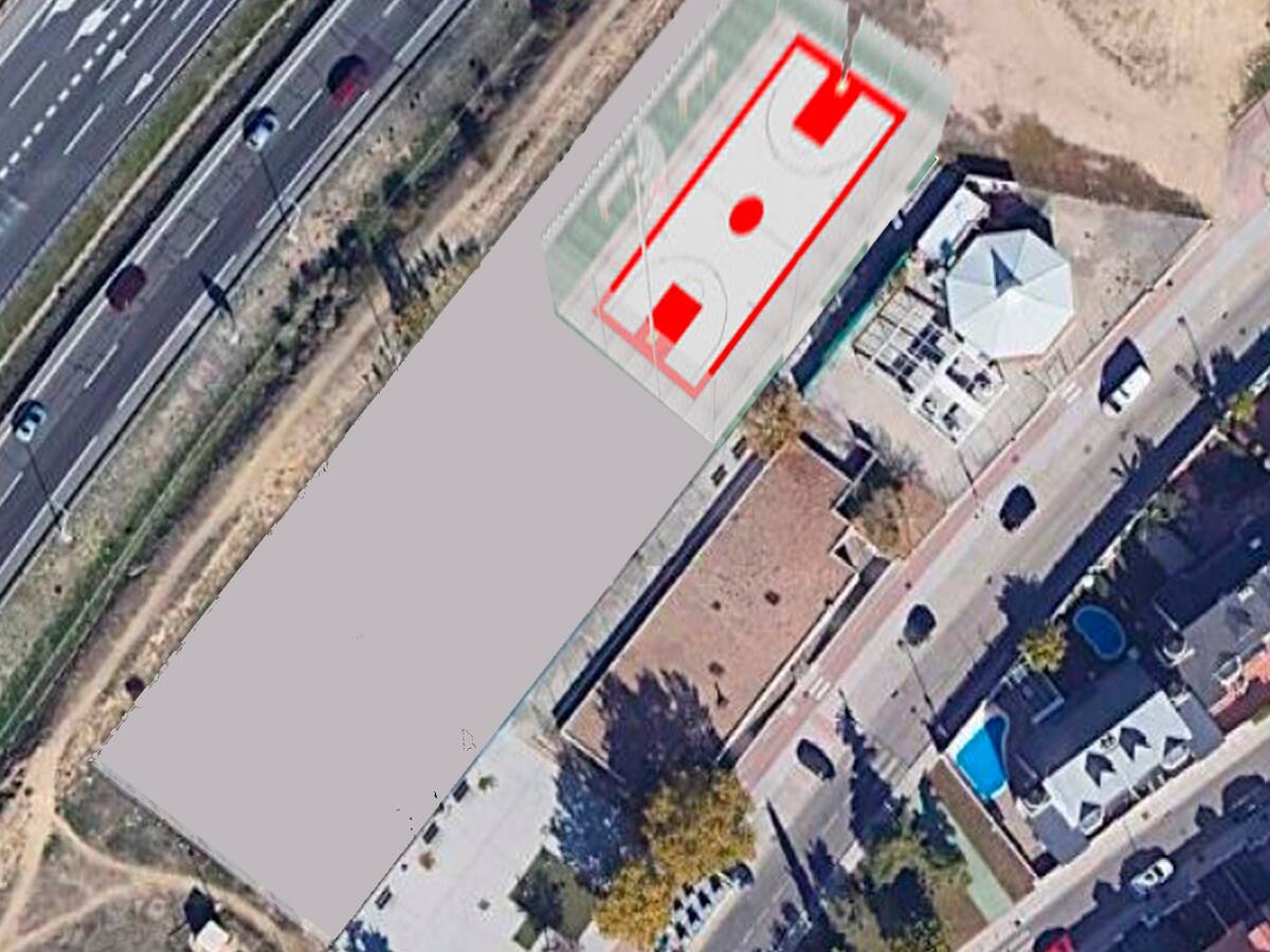 Parla construye dos pistas deportivas en La Laguna y Parla Este