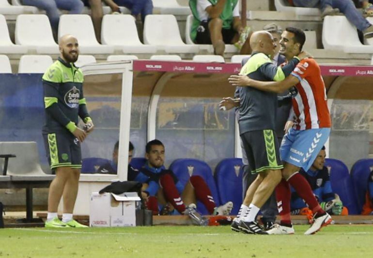 Iriome celebra un gol en Albacete 