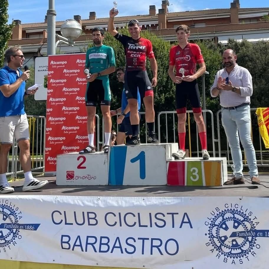 Podio masculino. Foto: Ayuntamiento de Barbastro