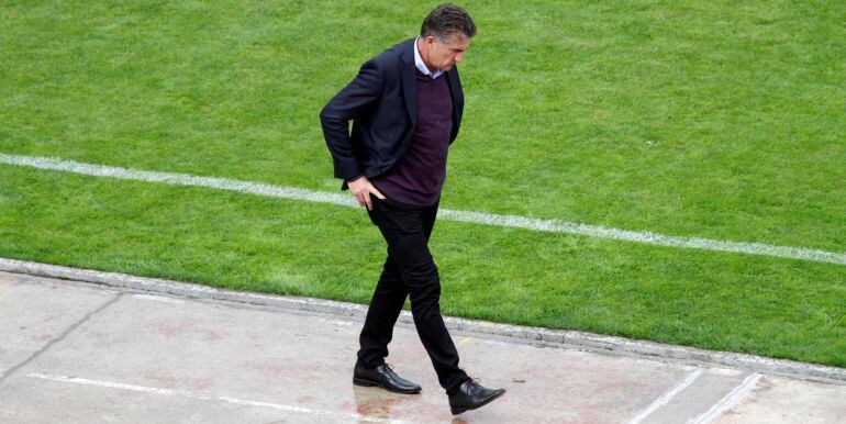 Bauza, preocupado en el estadio de La Paz