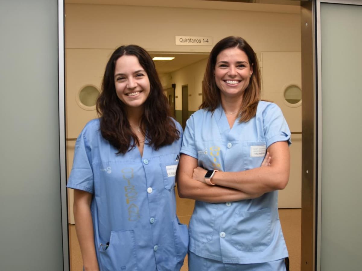 Facultativas del servicio de Cirugía Ortopédica y Traumatología, premiadas por un trabajo sobre espondilitis
