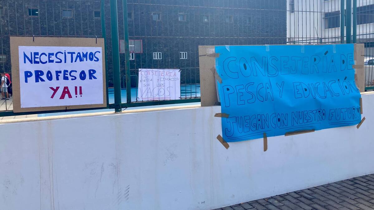 Alumnos de la escuela de Pesca: "Nos tienen abandonados, vamos a perder un año de nuestras vidas"