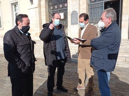 Los hosteleros con el alcalde de Palencia