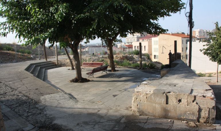 Imatge de la plaça del Seminari de Lleida, després del seu desallotjament.