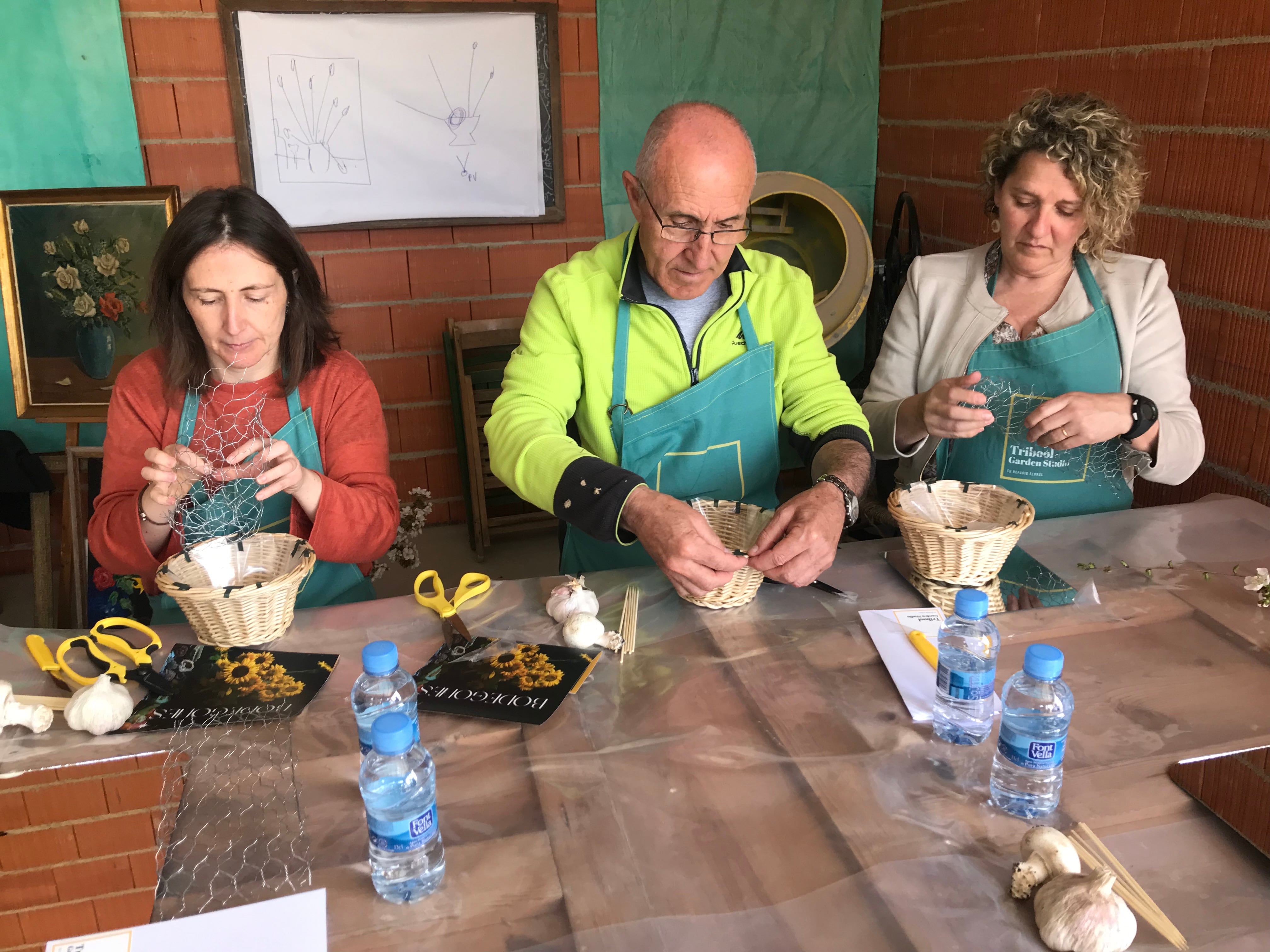 Ángela, Joaquín y María José durante el taller.