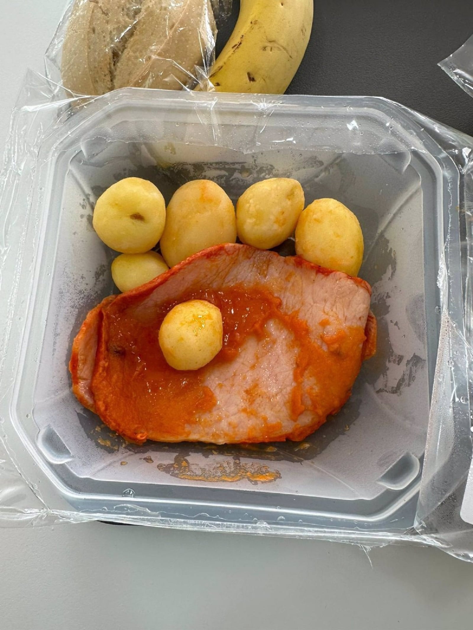 Comida en uno de los hospitales canarios