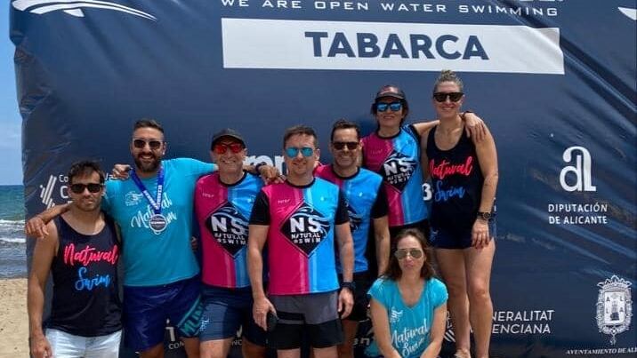 Nadadores del Naturalswoim Petrer en Tabarca