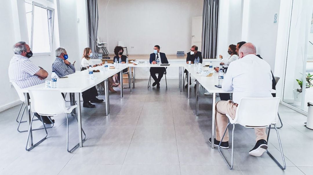 Reunión con el sector hotelero.