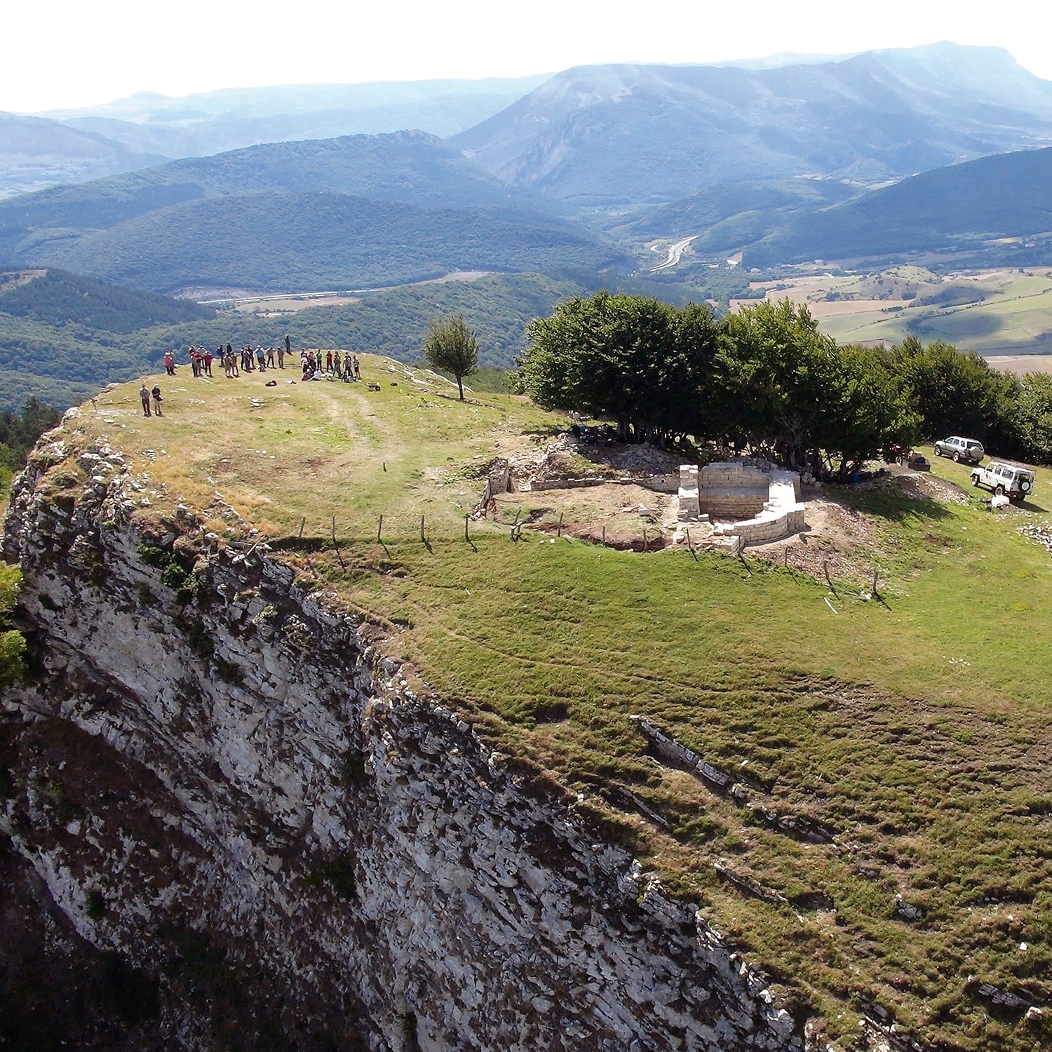 Yacimiento arqueológico en Larumbe,  Navarra