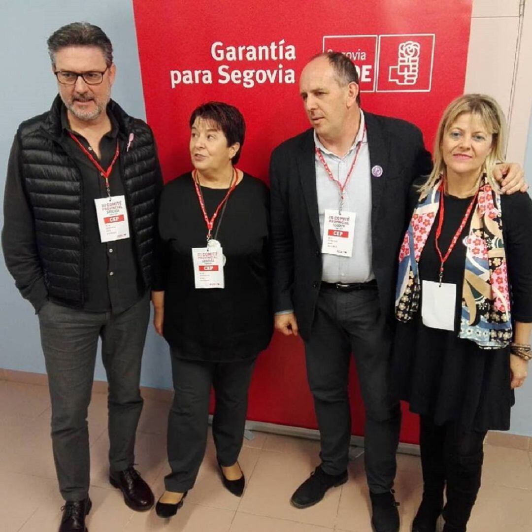 Los candidatos al Congreso, Senado y Cortes de Castilla y León junto a la actual alcaldesa de Segovia
