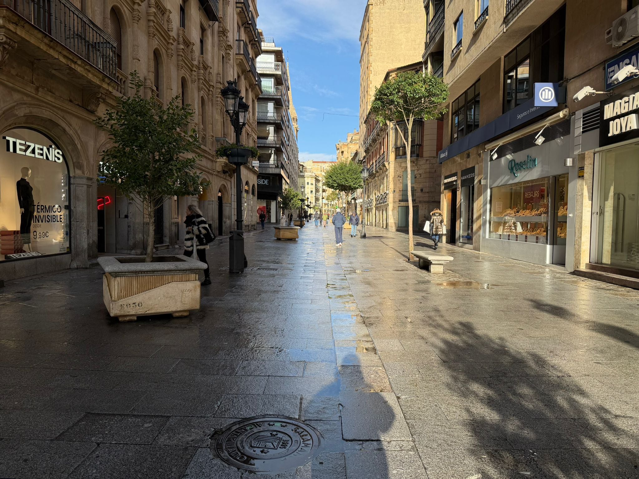 El centro de Salamanca, sin nieve a primera hora de esta tarde/Cadena SER
