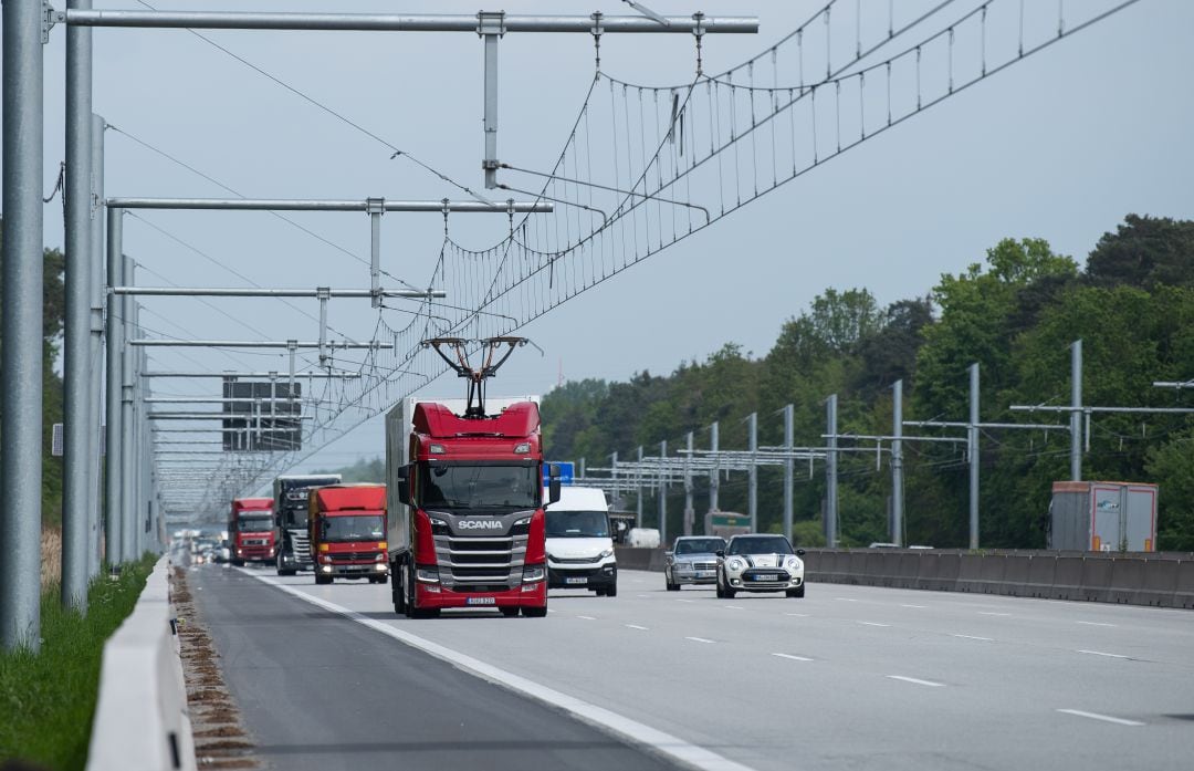 Alemania estrena la primera autopista eléctrica para camiones