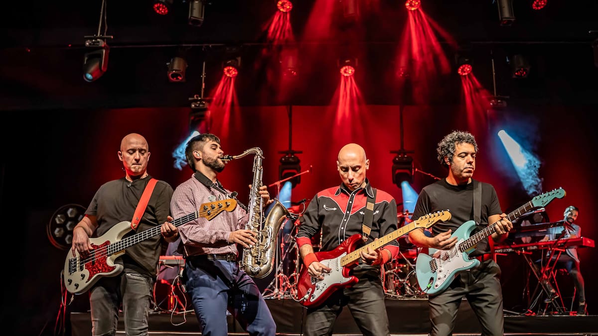 Miguel Queixas, batería de Brothers in Band